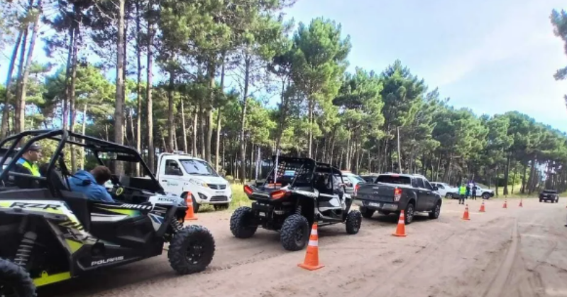 Buscan por ley mayores sanciones para quienes conduzcan con hábitos temerarios en playas