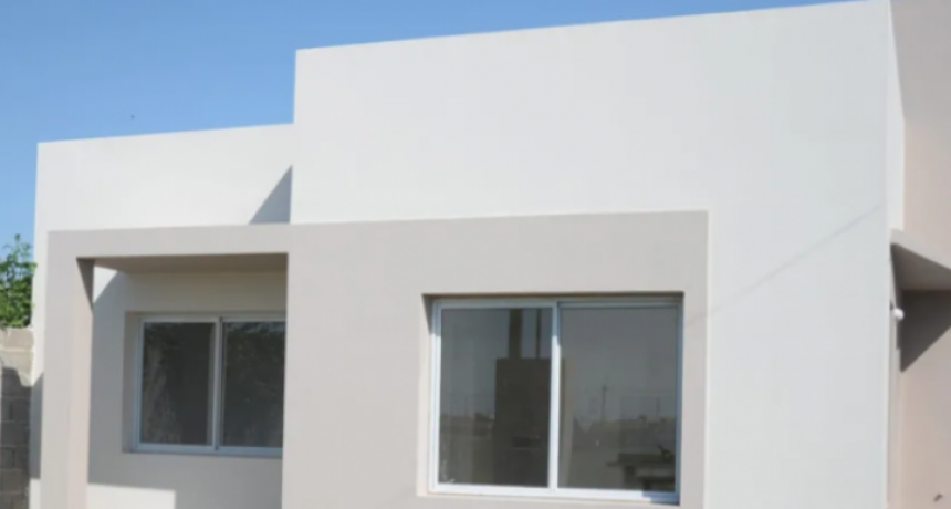 Fueron entregadas las cuatro casas del Programa Municipal
