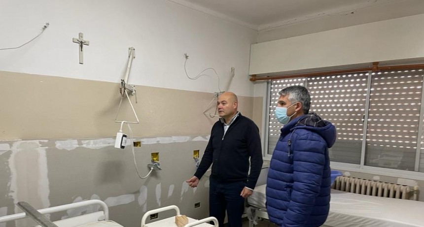 El Intendente Reyes visitó obras en Oriente