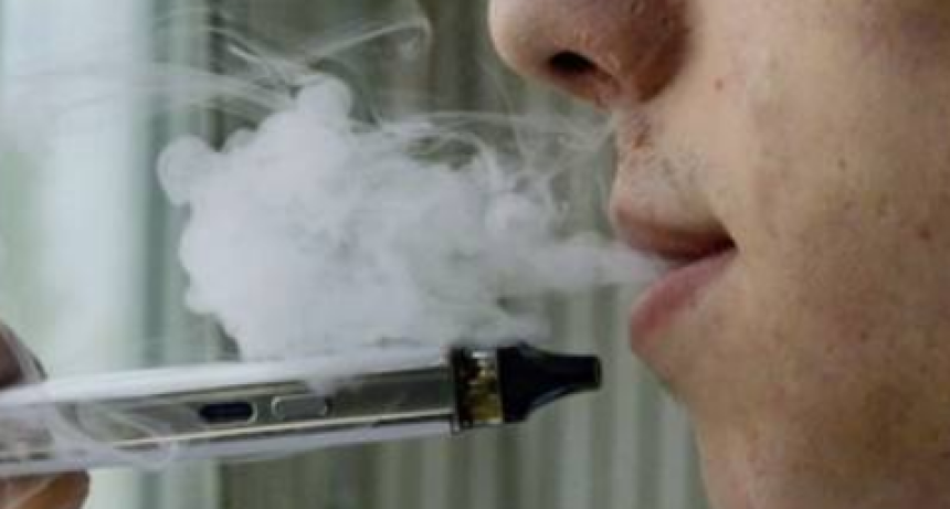 Un distrito vecino regul&oacute; el uso de cigarrillos electr&oacute;nicos