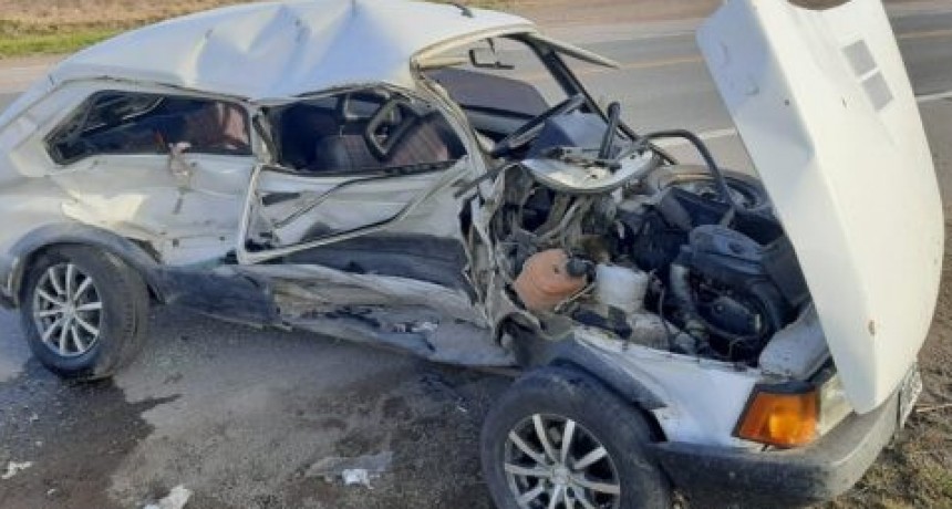 Un matrimonio dorreguense protagonizo un violento accidente en el acceso por la ruta 51 a Olavarria